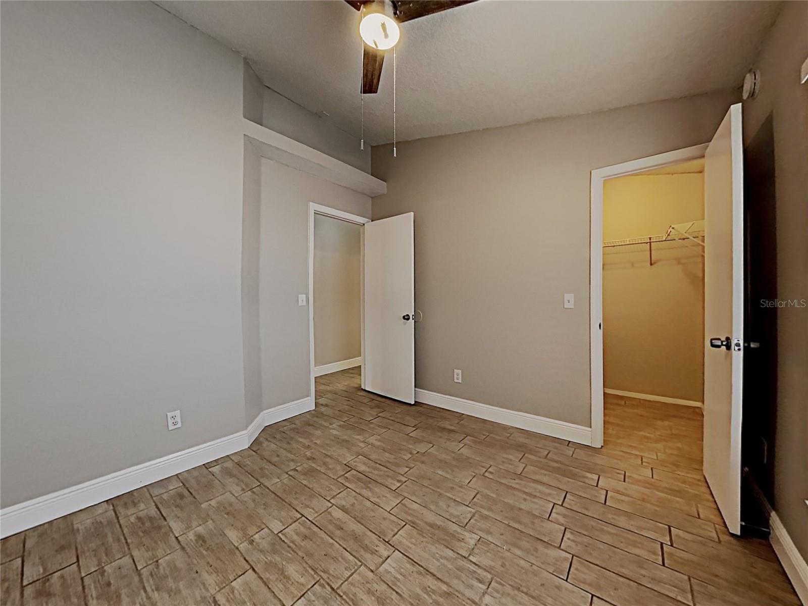 CHELSEA PARC - Residential