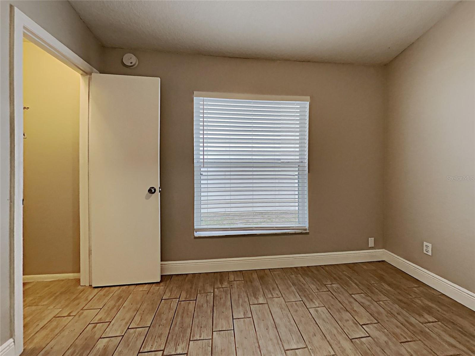 CHELSEA PARC - Residential