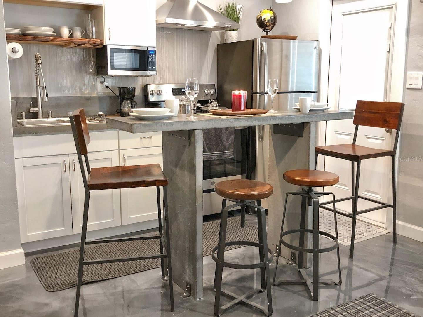 OAK GROVE SUB - Residential Lease