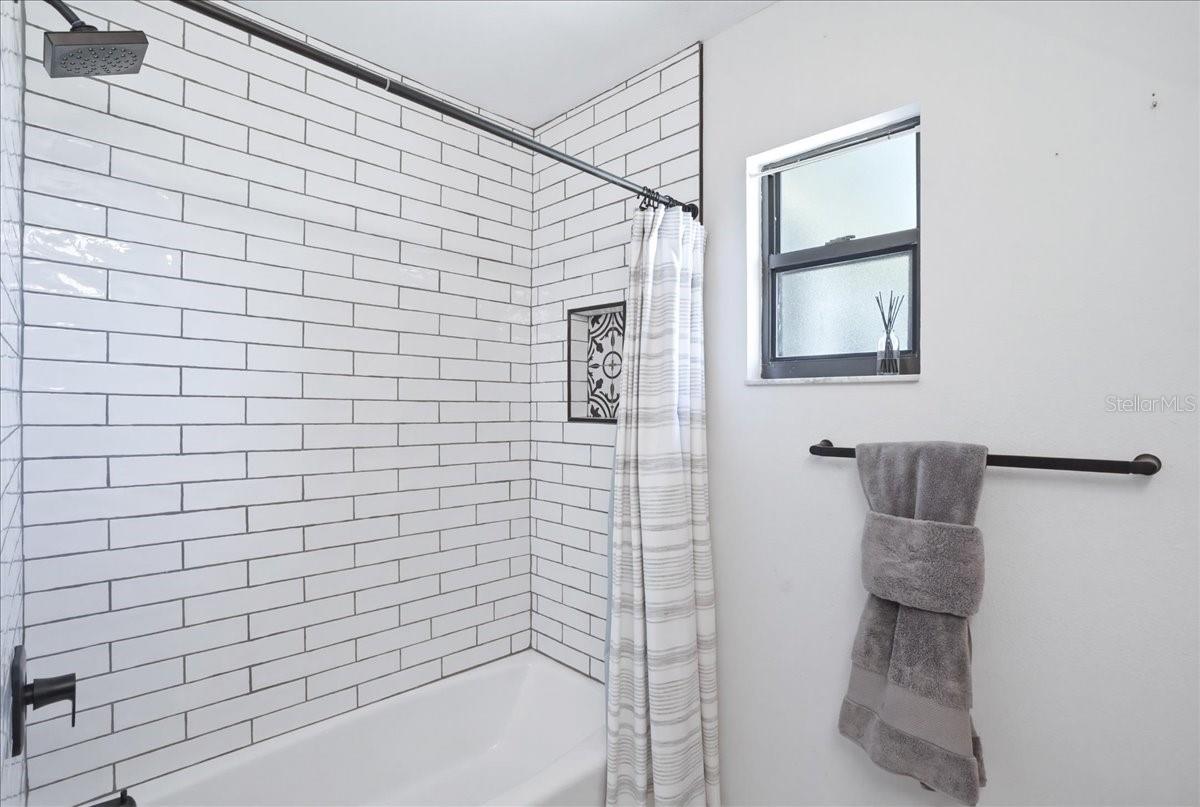 RIVERDALE REV - Residential