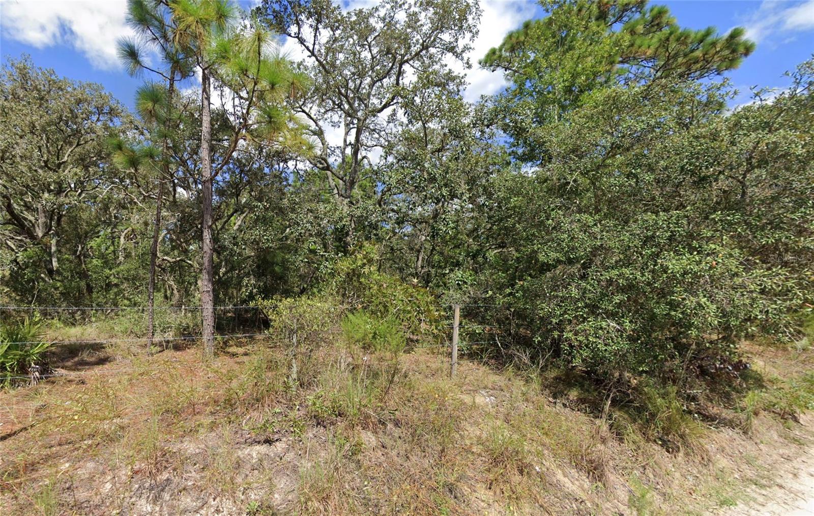 16513-16515 BREAKWATER LANE