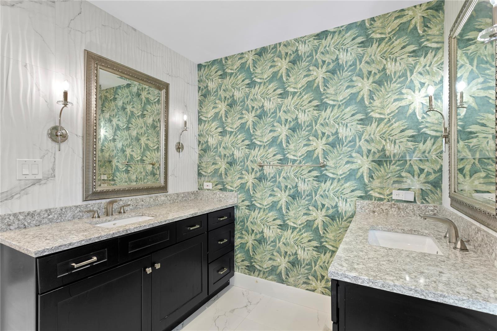 SNELL ISLE BRIGHTBAY - Residential