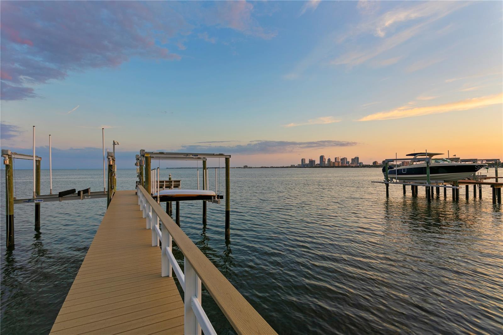 SNELL ISLE BRIGHTBAY - Residential