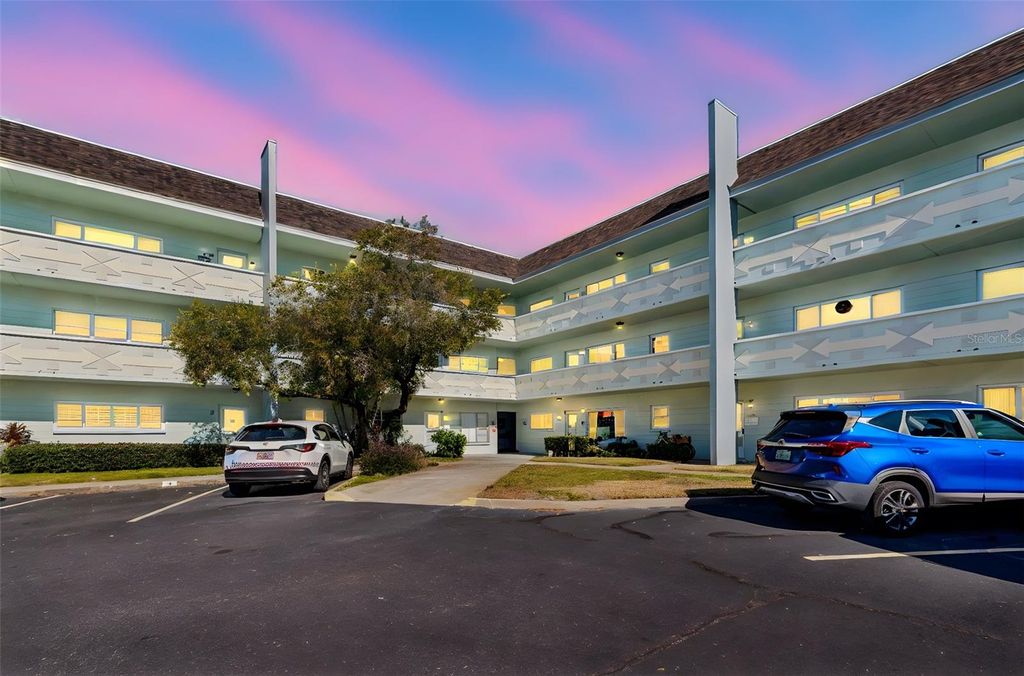 Photo of 2254 Norwegian Drive #28, Clearwater, FL 33763 (MLS # TB8474086)