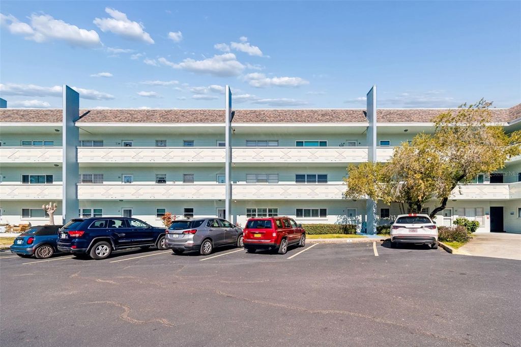 Photo of 2254 Norwegian Drive #28, Clearwater, FL 33763 (MLS # TB8474086)