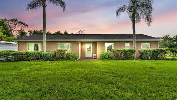 2742 DAD WELDON RD, DOVER, FL 33527 - Image 2bc1e9393290882cb4d11b5f2c2e2e3f/3795748808