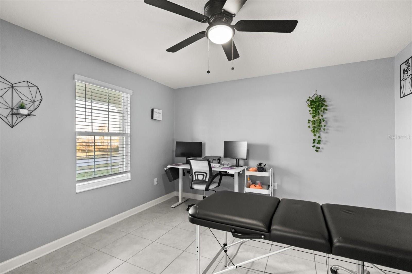 ESTATES/LK HAMMOCK - Residential