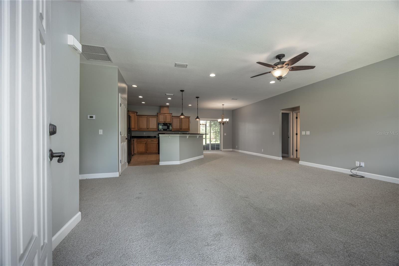 913 SW COLES COURT