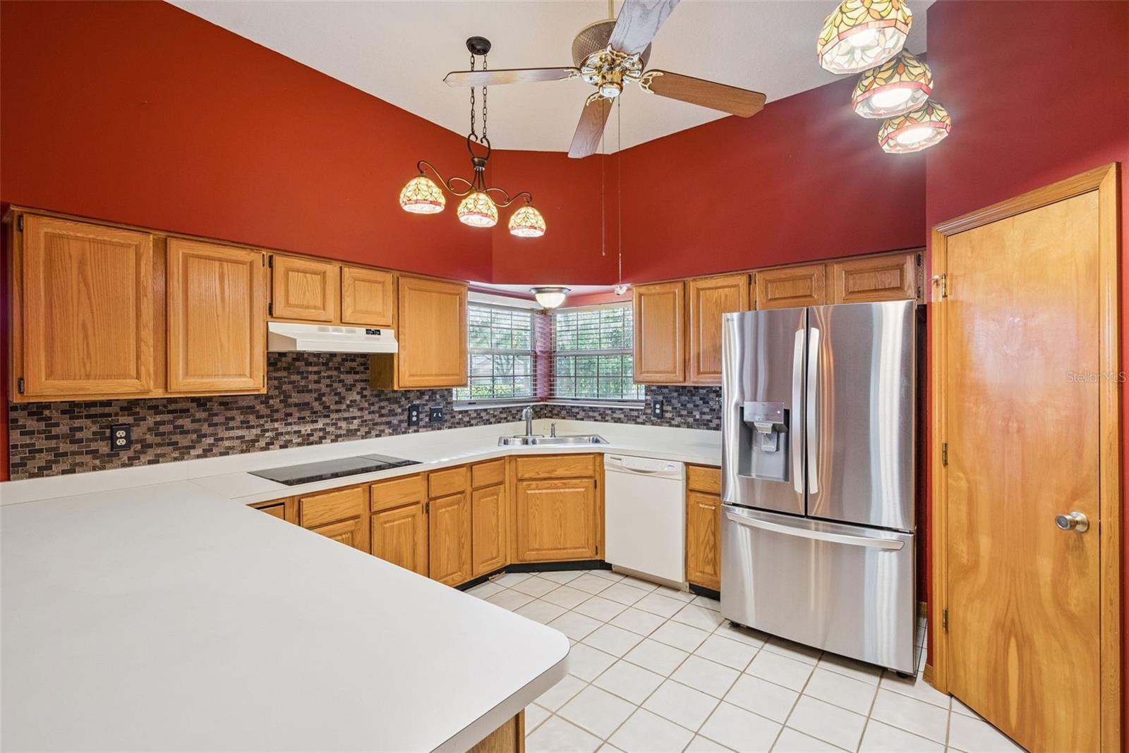 WILLA OAKS - Residential