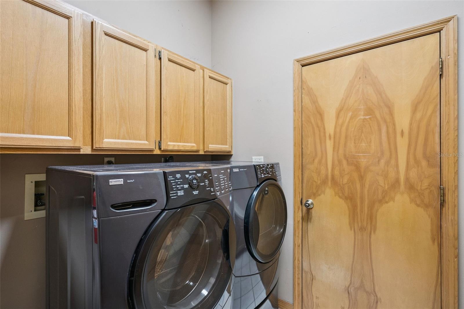 WILLA OAKS - Residential