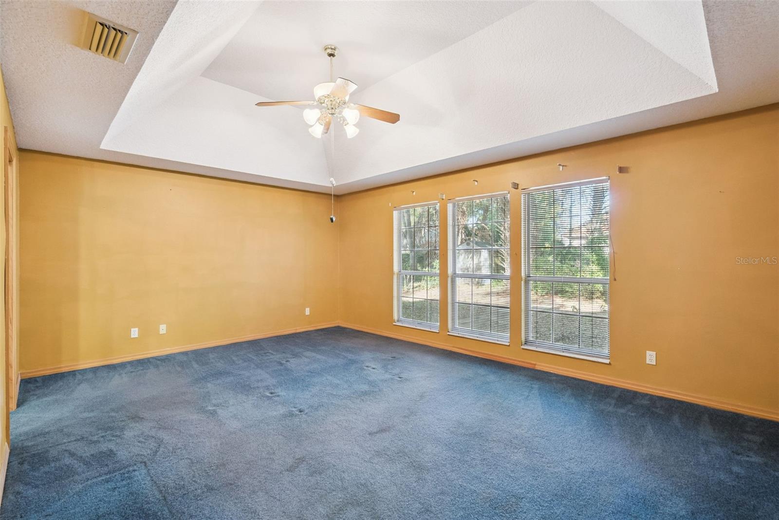 WILLA OAKS - Residential