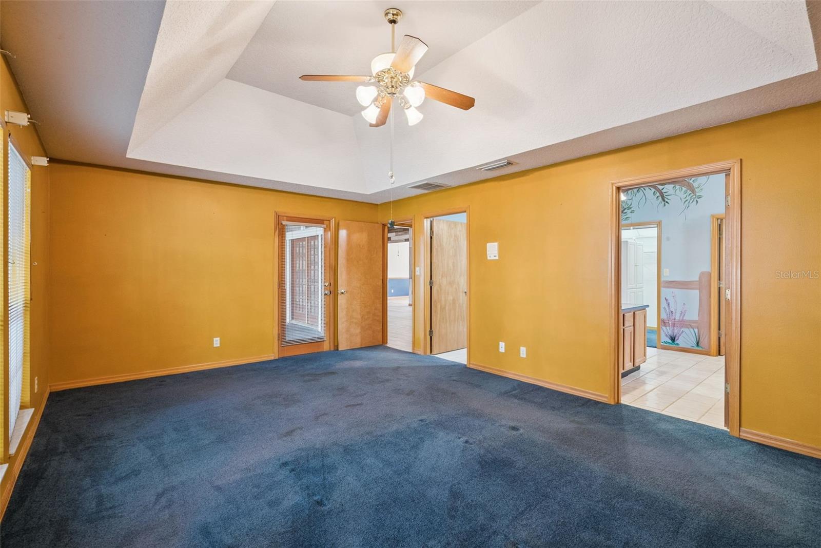 WILLA OAKS - Residential