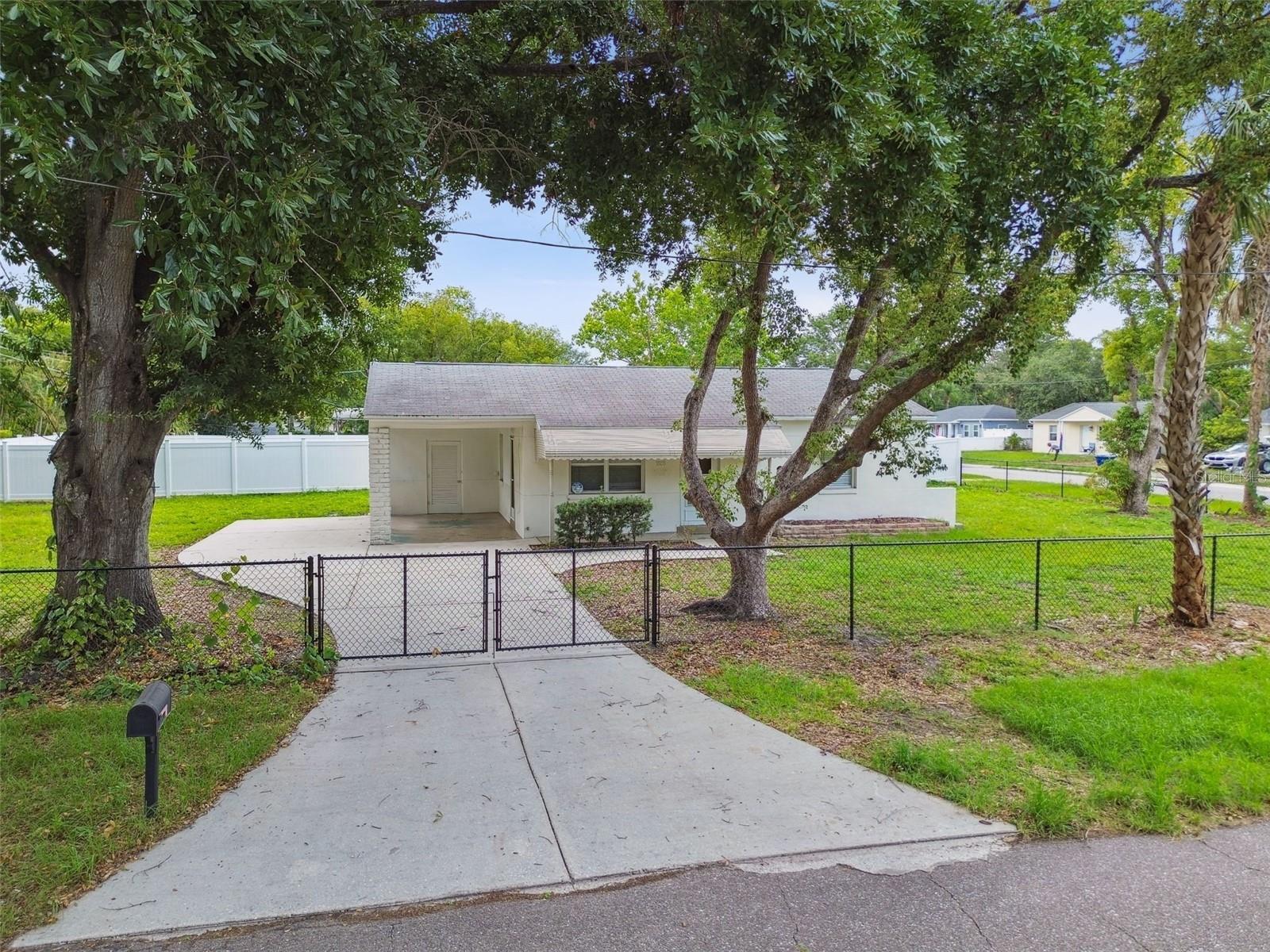 3808 S GRADY AVENUE - Photo 3