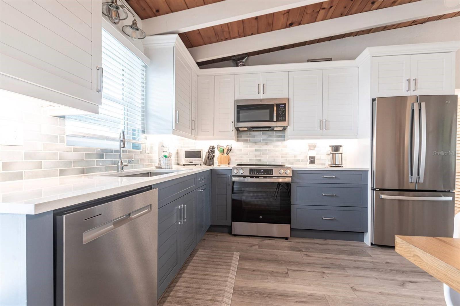 CASA MAR - Residential Lease