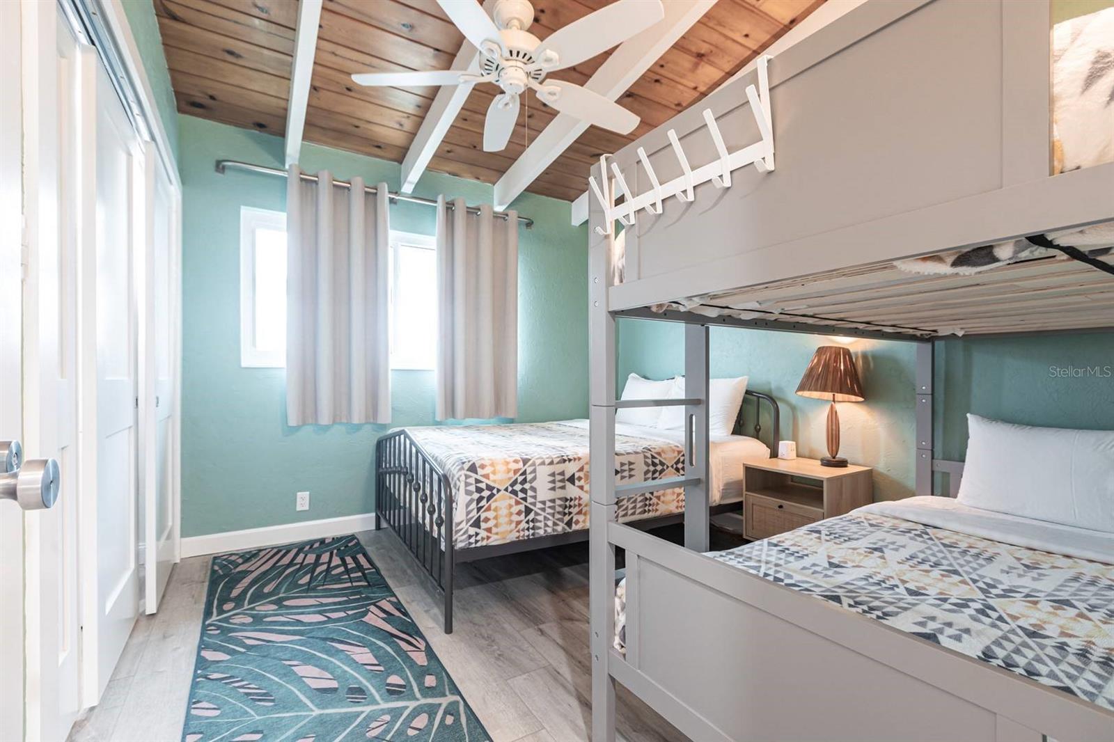 CASA MAR - Residential Lease