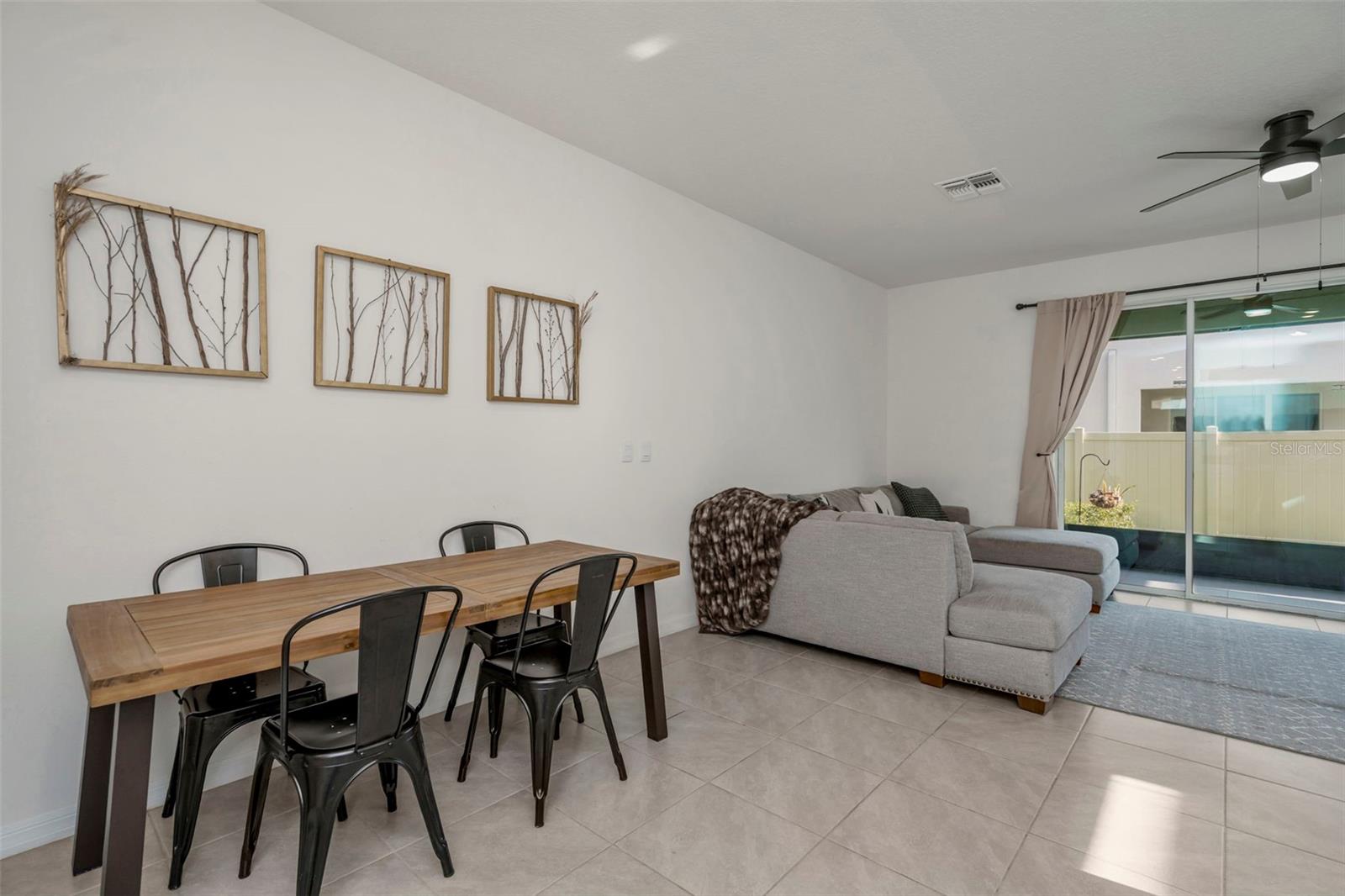 SALEM TWNHMS - Residential