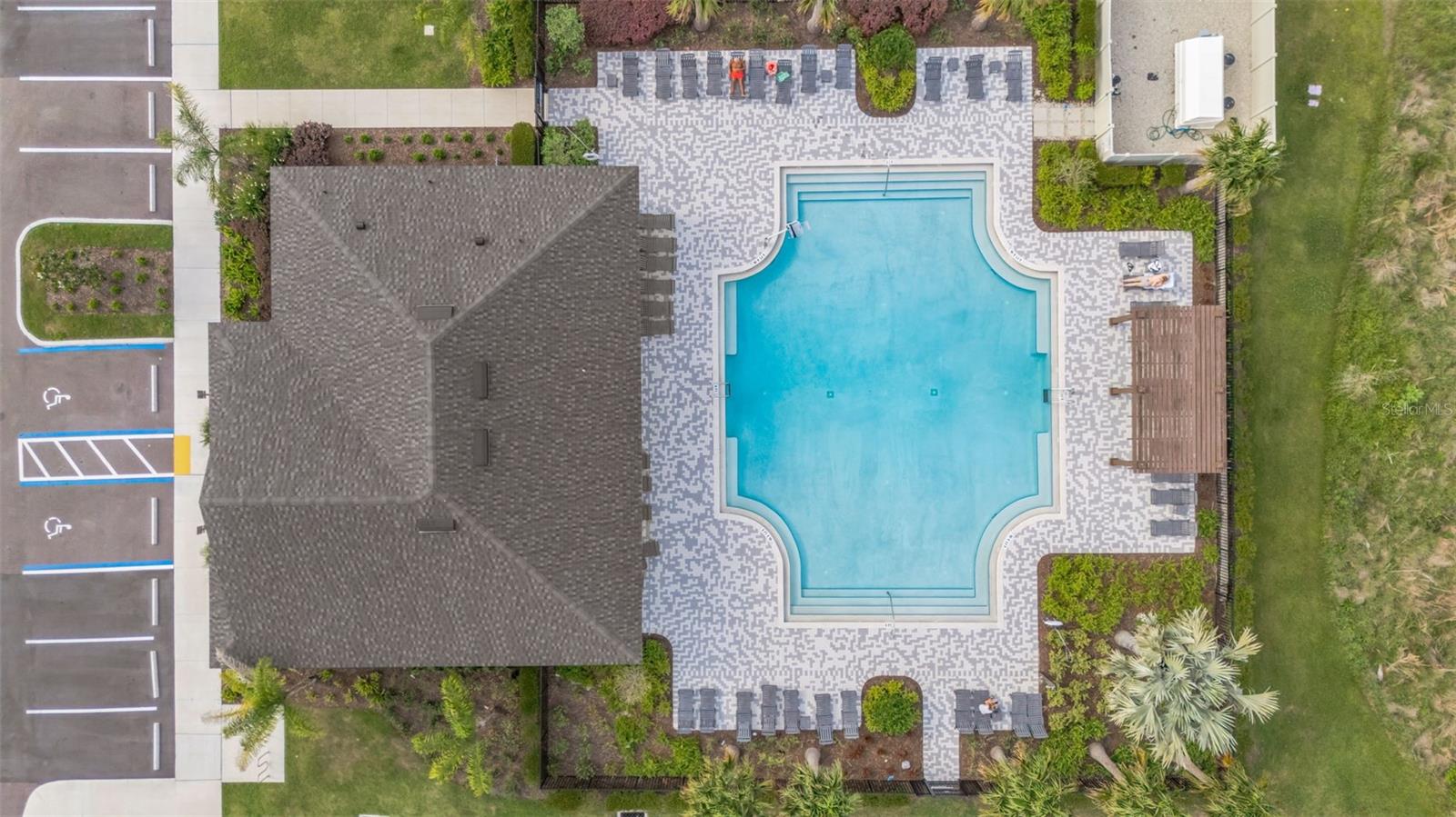 SALEM TWNHMS - Residential