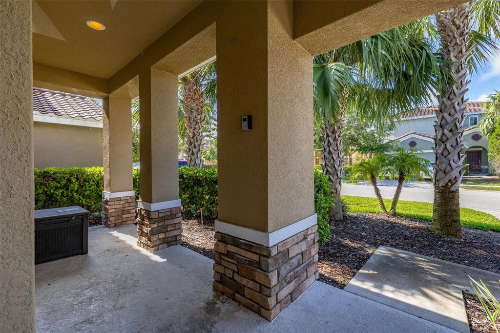 Photo of 5373 Oakbourne Avenue, Davenport, FL 33837 (MLS # O6436138)