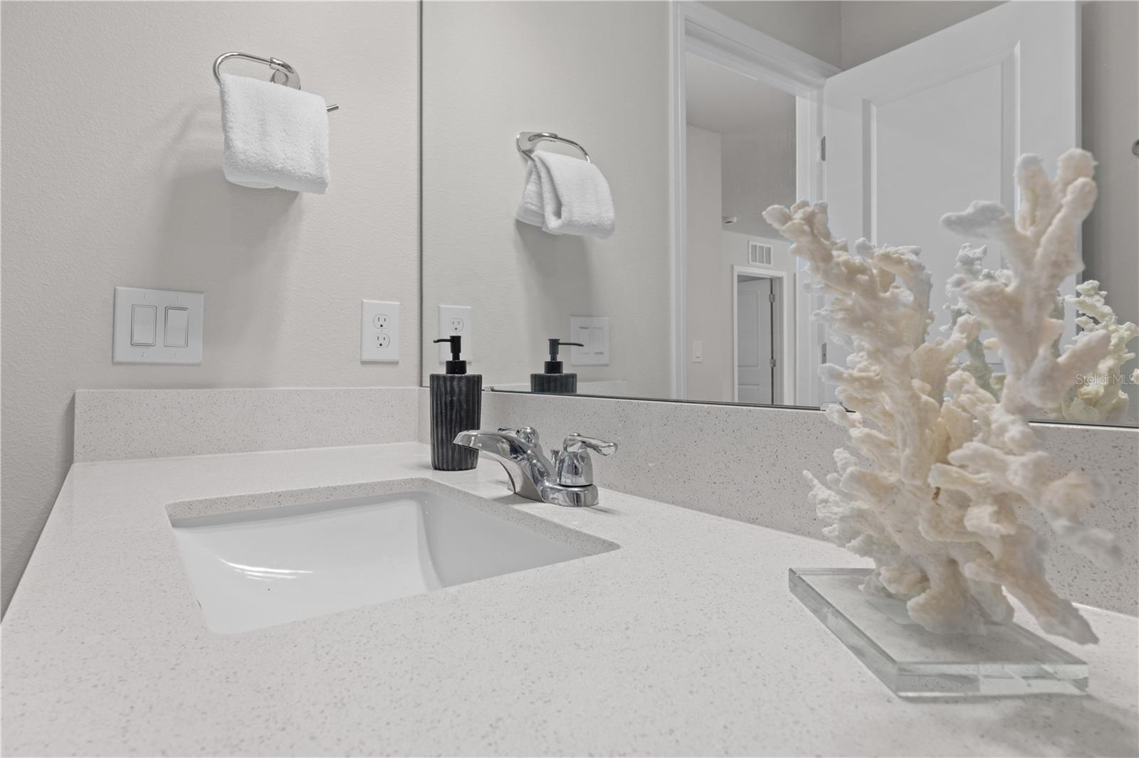 BELLE HAVEN PH 1 - Residential Lease