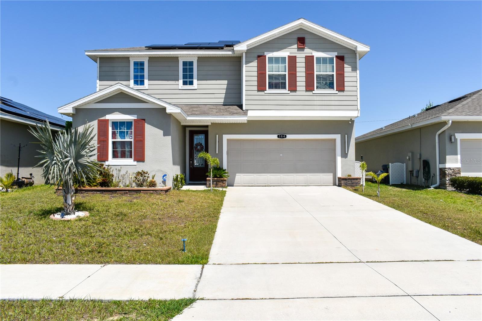 184 LAKE SMART CIRCLE