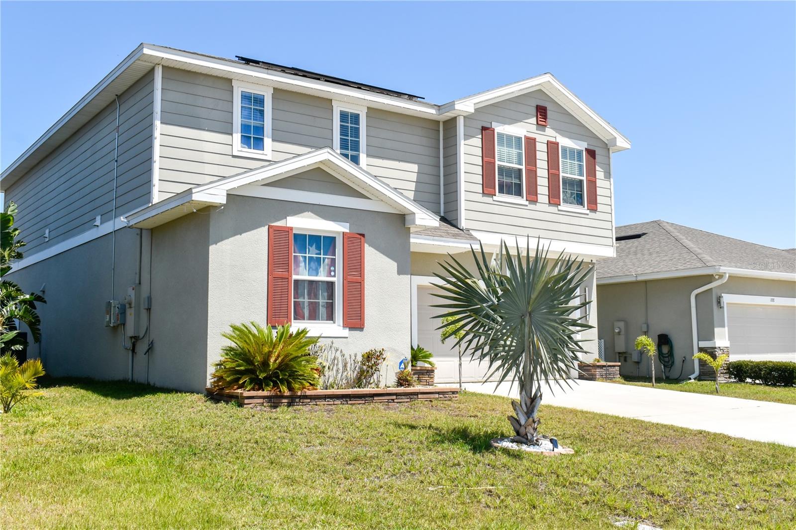 184 LAKE SMART CIRCLE