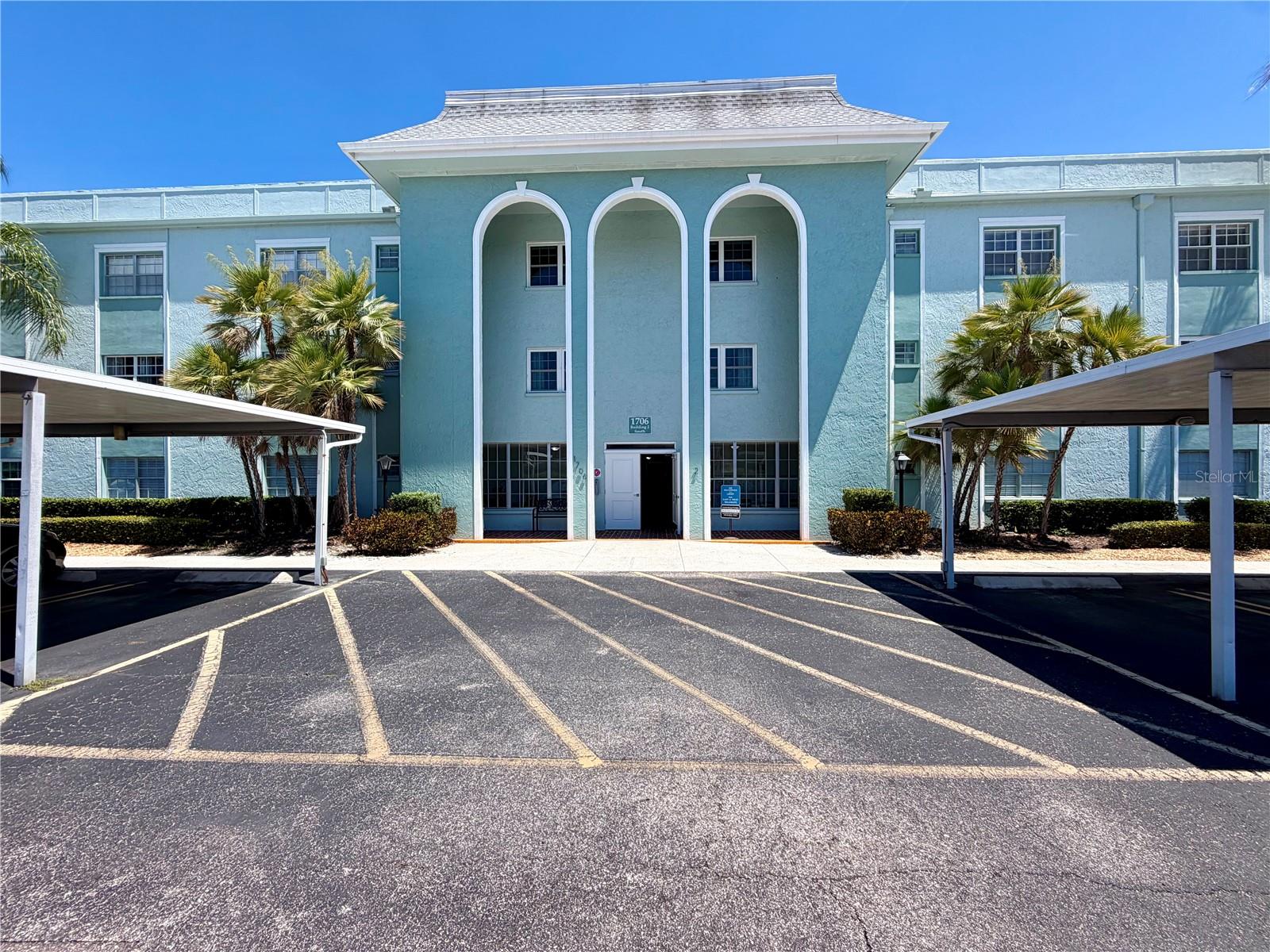 BELLEAIR FOREST - Residential