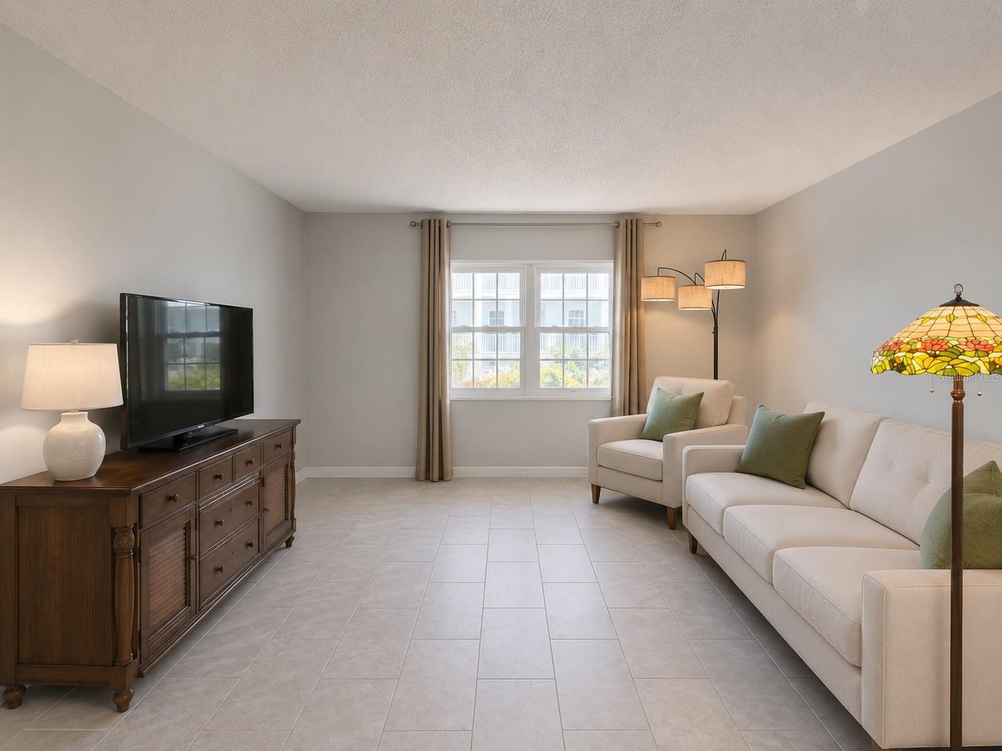 BELLEAIR FOREST - Residential