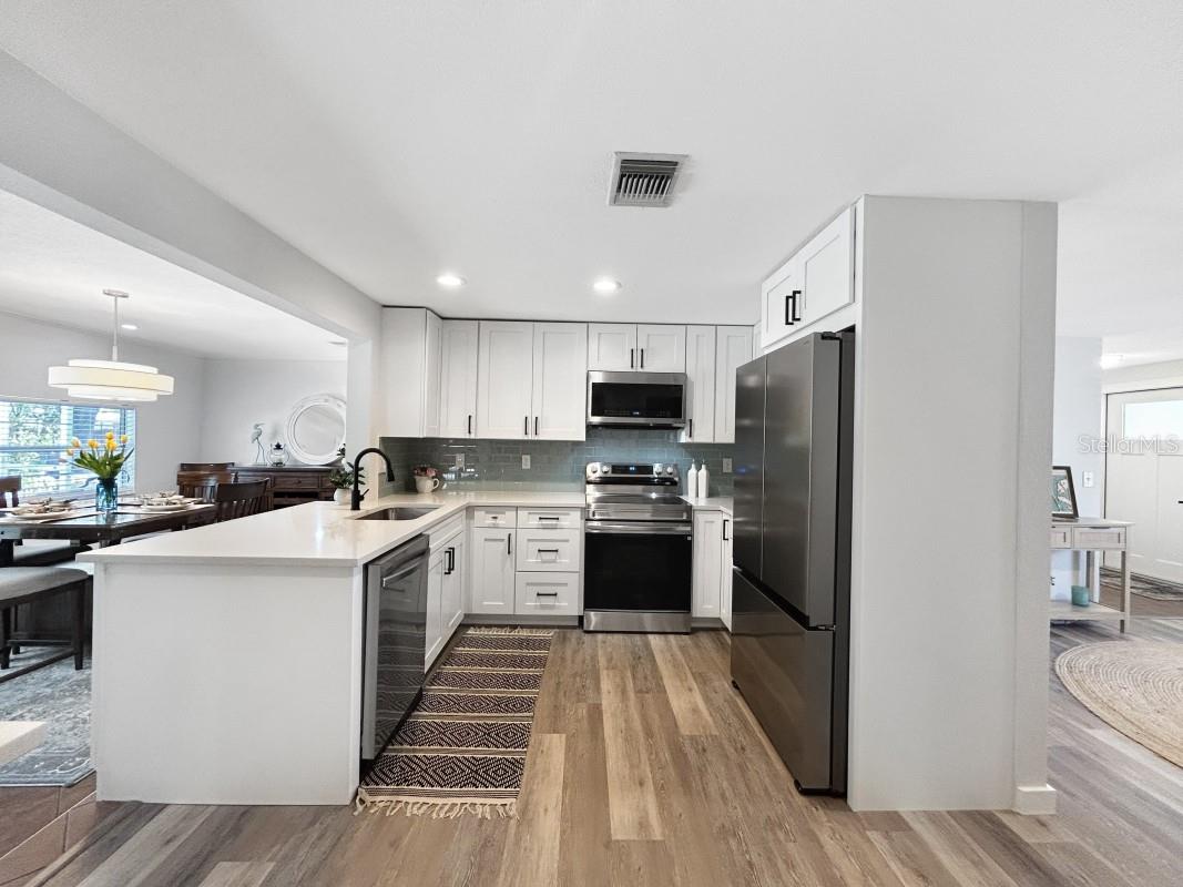 BAY BEACH CONTINUED - Residential