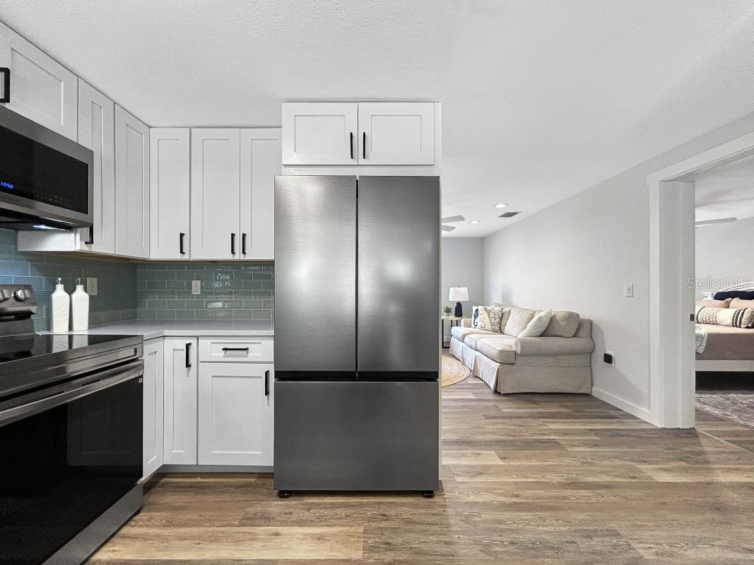 BAY BEACH CONTINUED - Residential