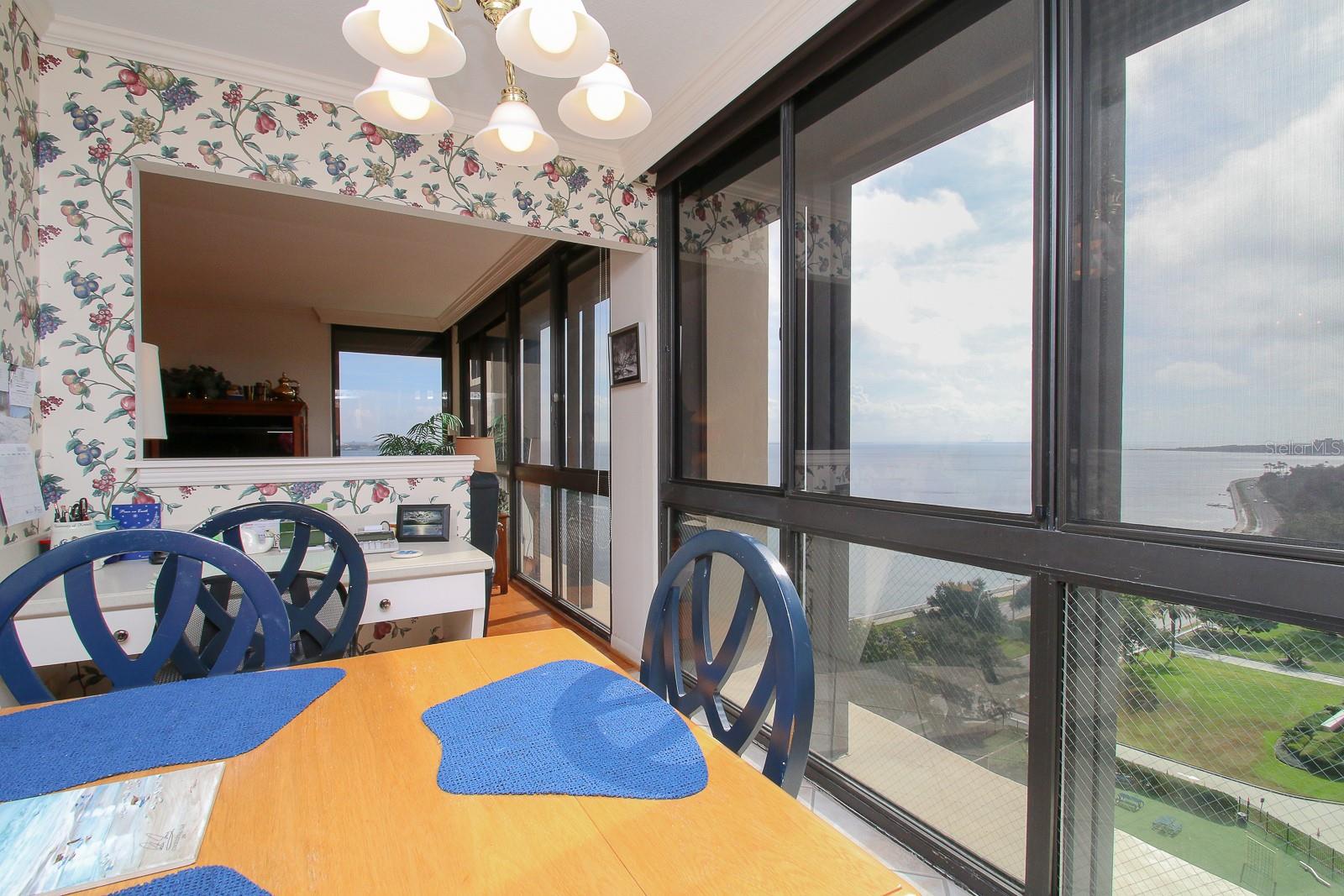 MONTE CARLO TOWERS A CONDOMINI - Residential Lease