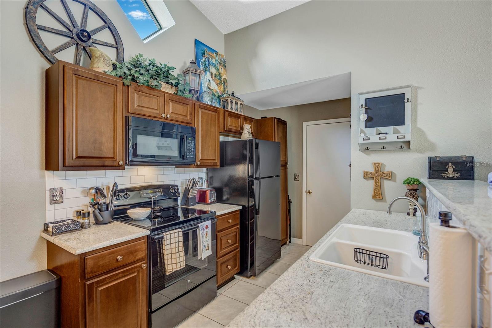 SUMMERFIELD VILLAGE II TR 5 - Residential
