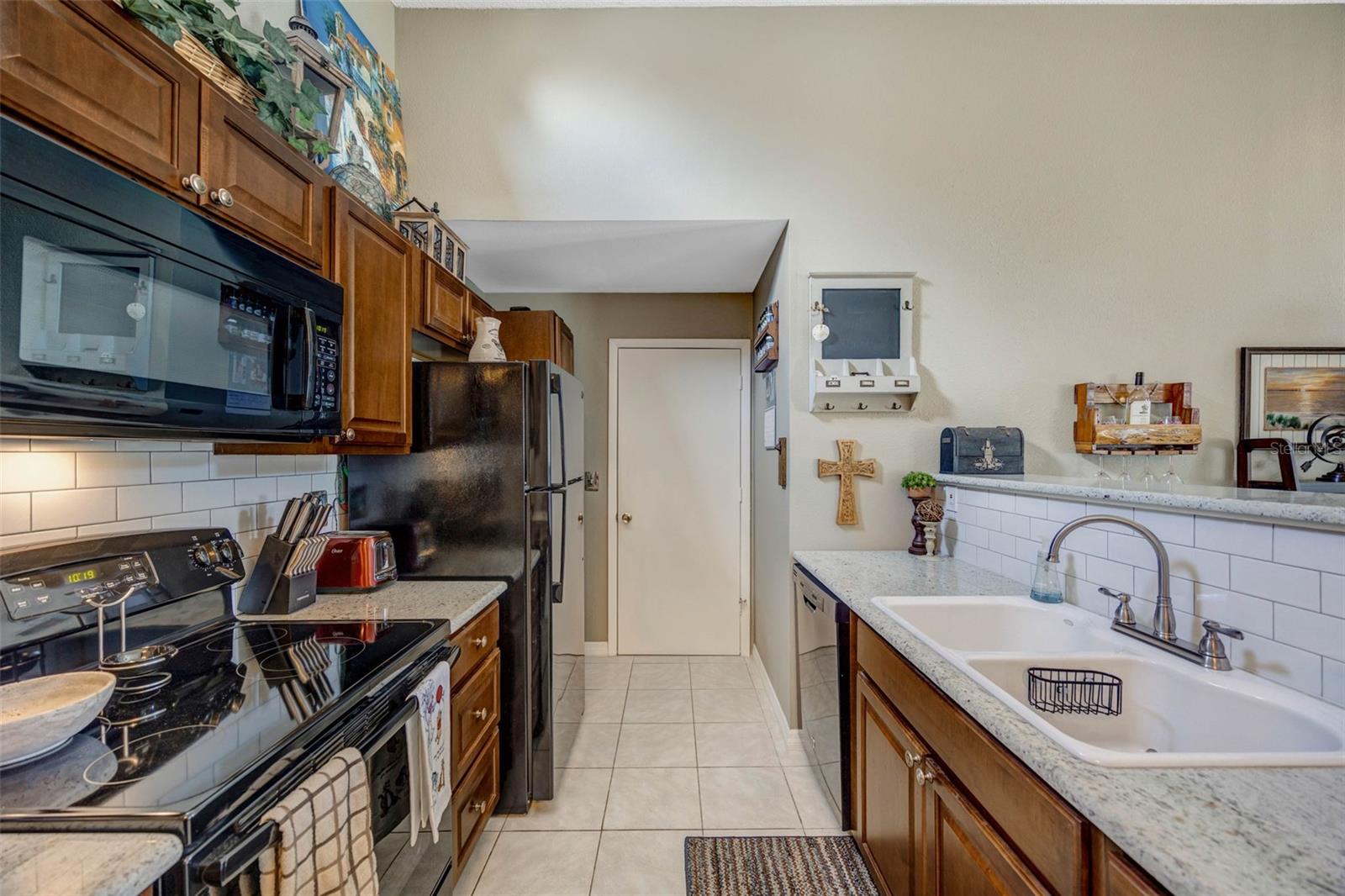 SUMMERFIELD VILLAGE II TR 5 - Residential