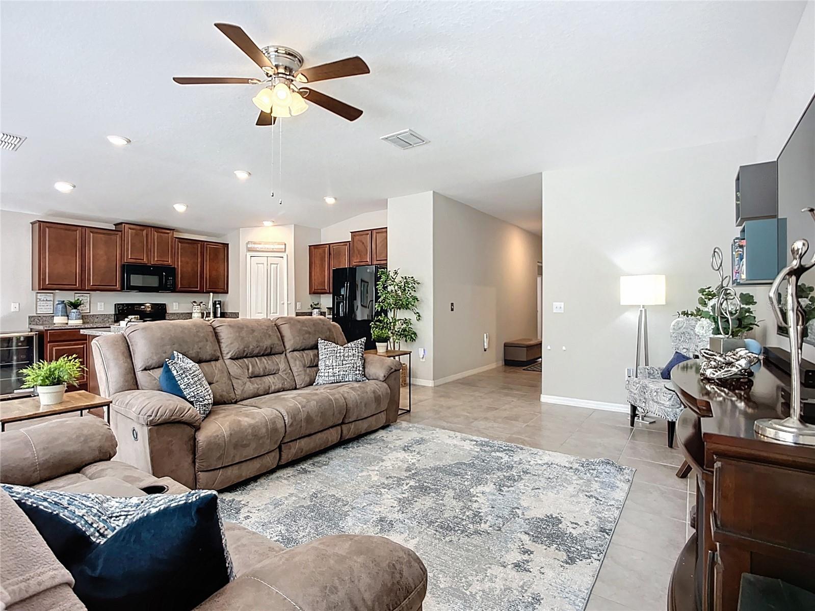 FERN HILL PH 1B - Residential