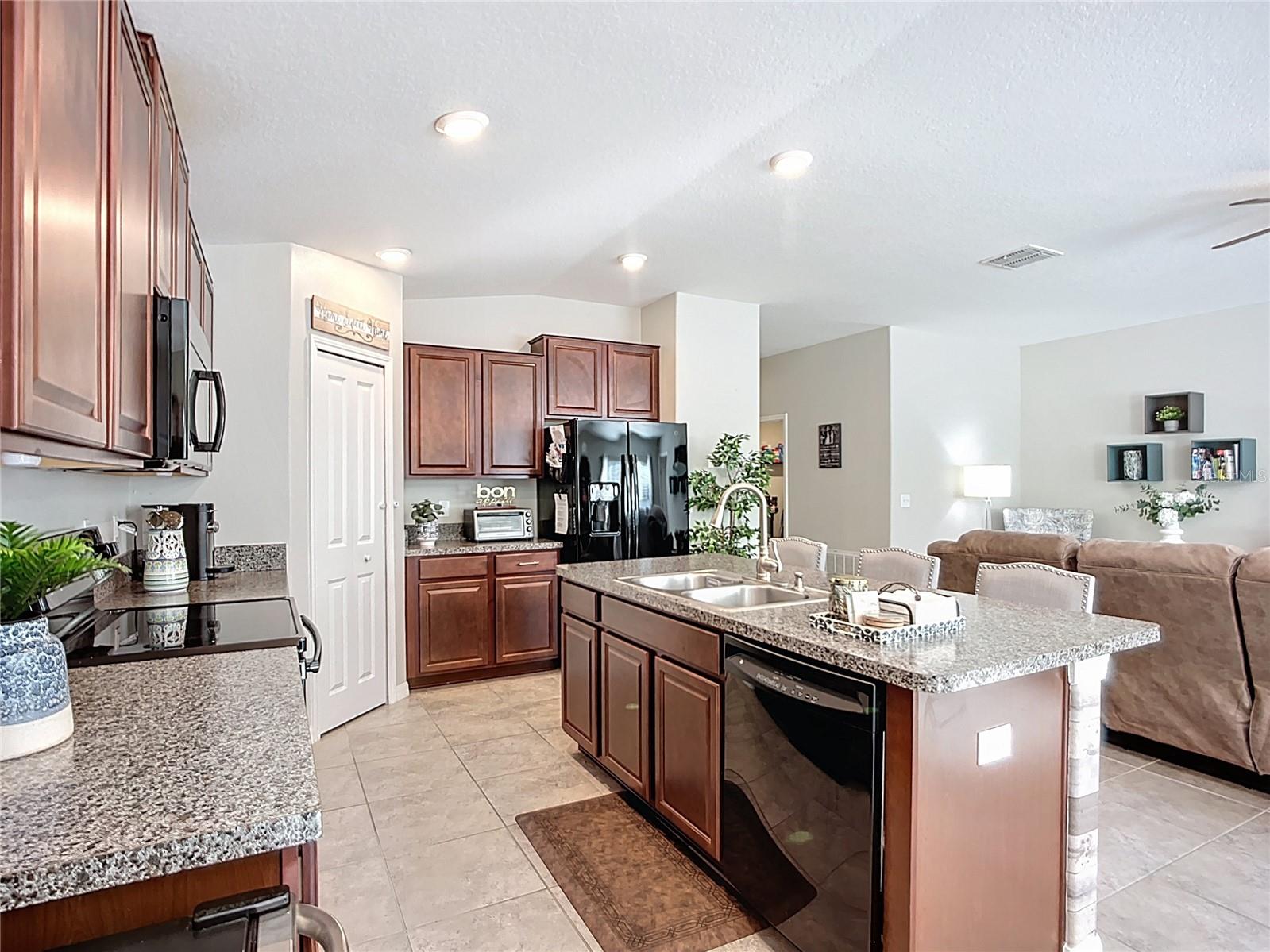 FERN HILL PH 1B - Residential