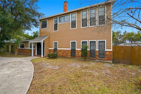 Photo of 405 Park Ridge Ave, Tampa, FL 33617 (MLS # O6367176)