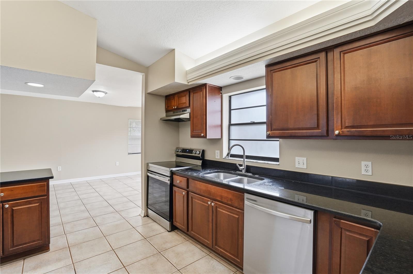 TEMPLE TERRACE ESTATES - Residential