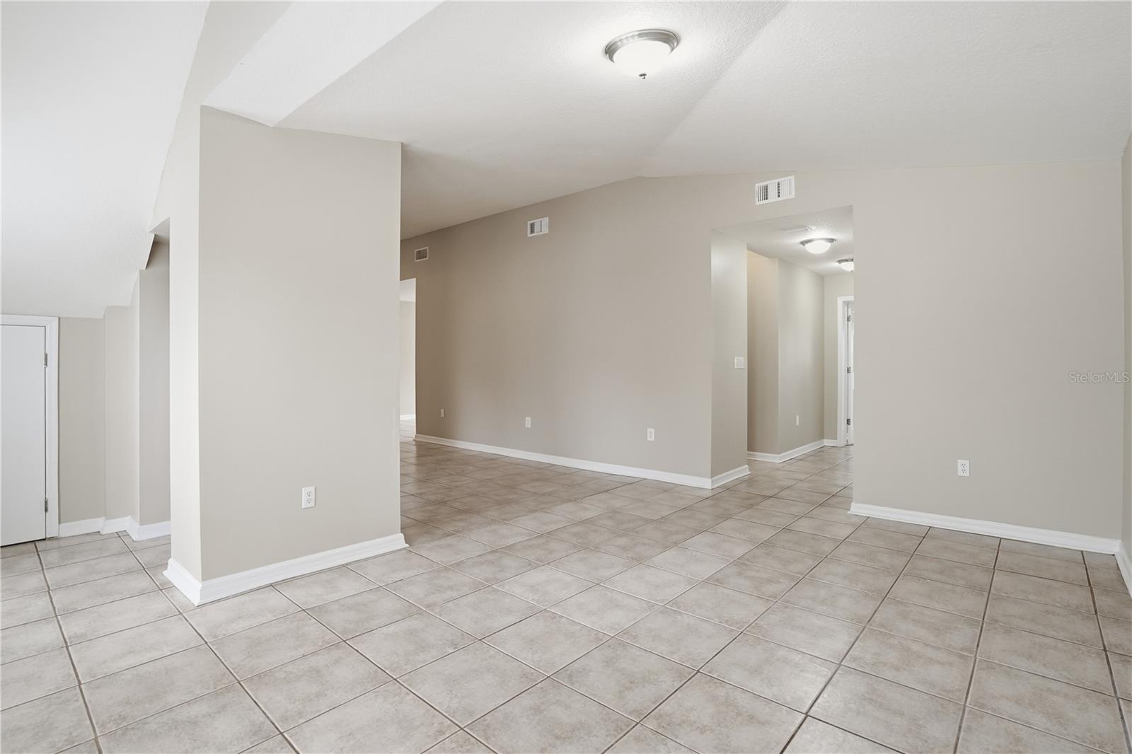 TEMPLE TERRACE ESTATES - Residential