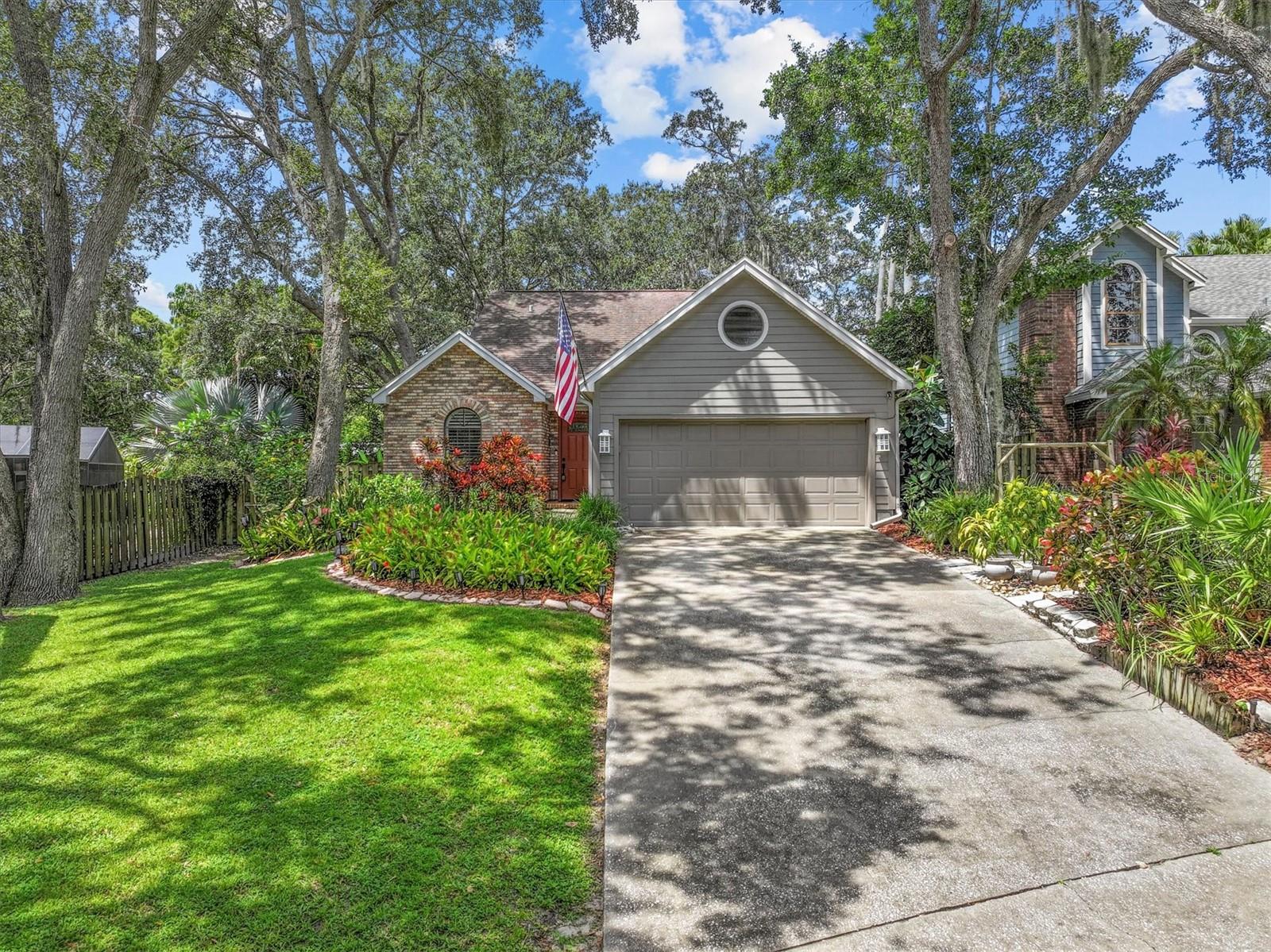 508 CASCADE CIRCLE