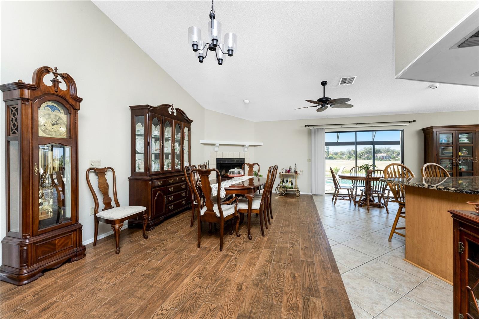 ROTONDA WEST PEBBLE BEACH - Residential