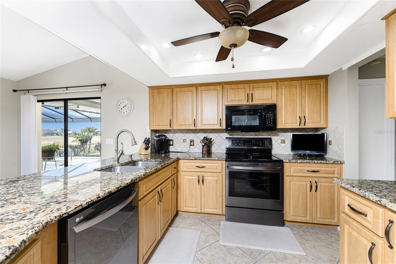 ROTONDA WEST PEBBLE BEACH - Residential