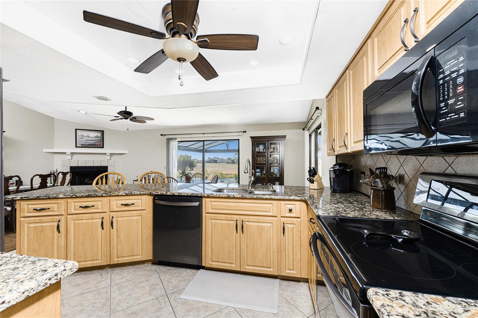 ROTONDA WEST PEBBLE BEACH - Residential