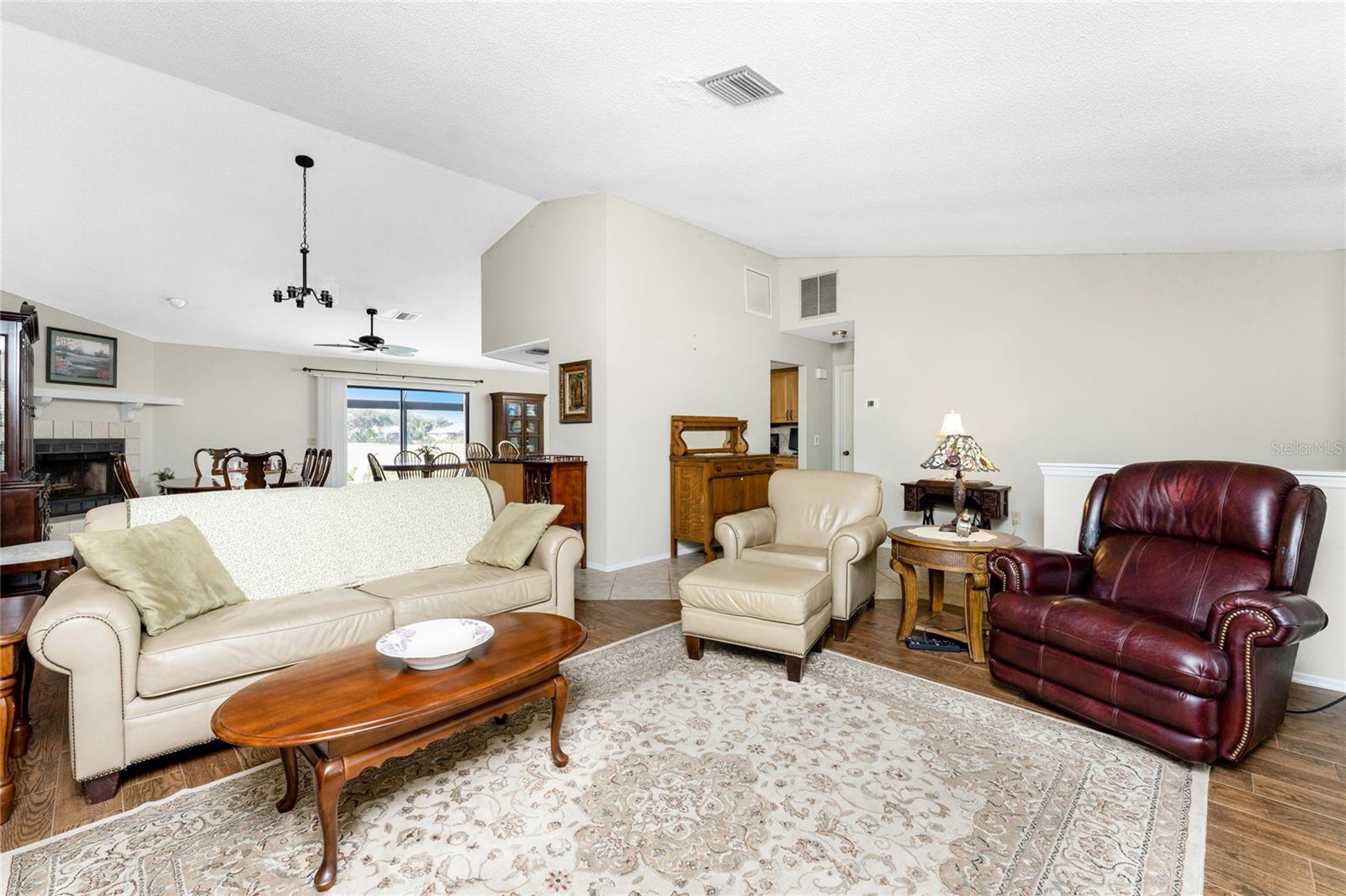 ROTONDA WEST PEBBLE BEACH - Residential