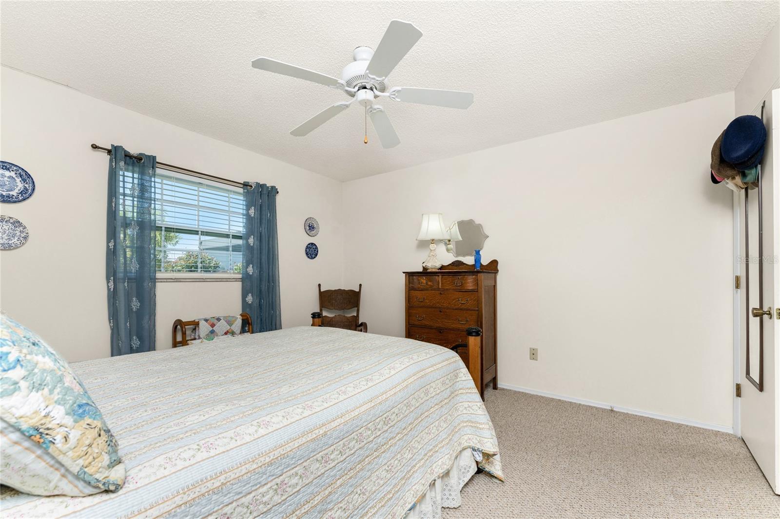 ROTONDA WEST PEBBLE BEACH - Residential