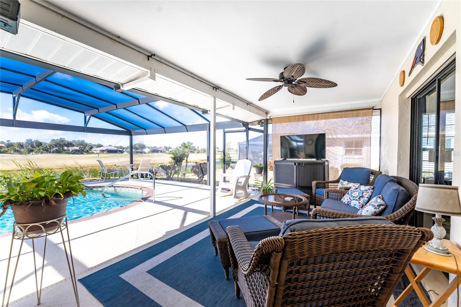 ROTONDA WEST PEBBLE BEACH - Residential