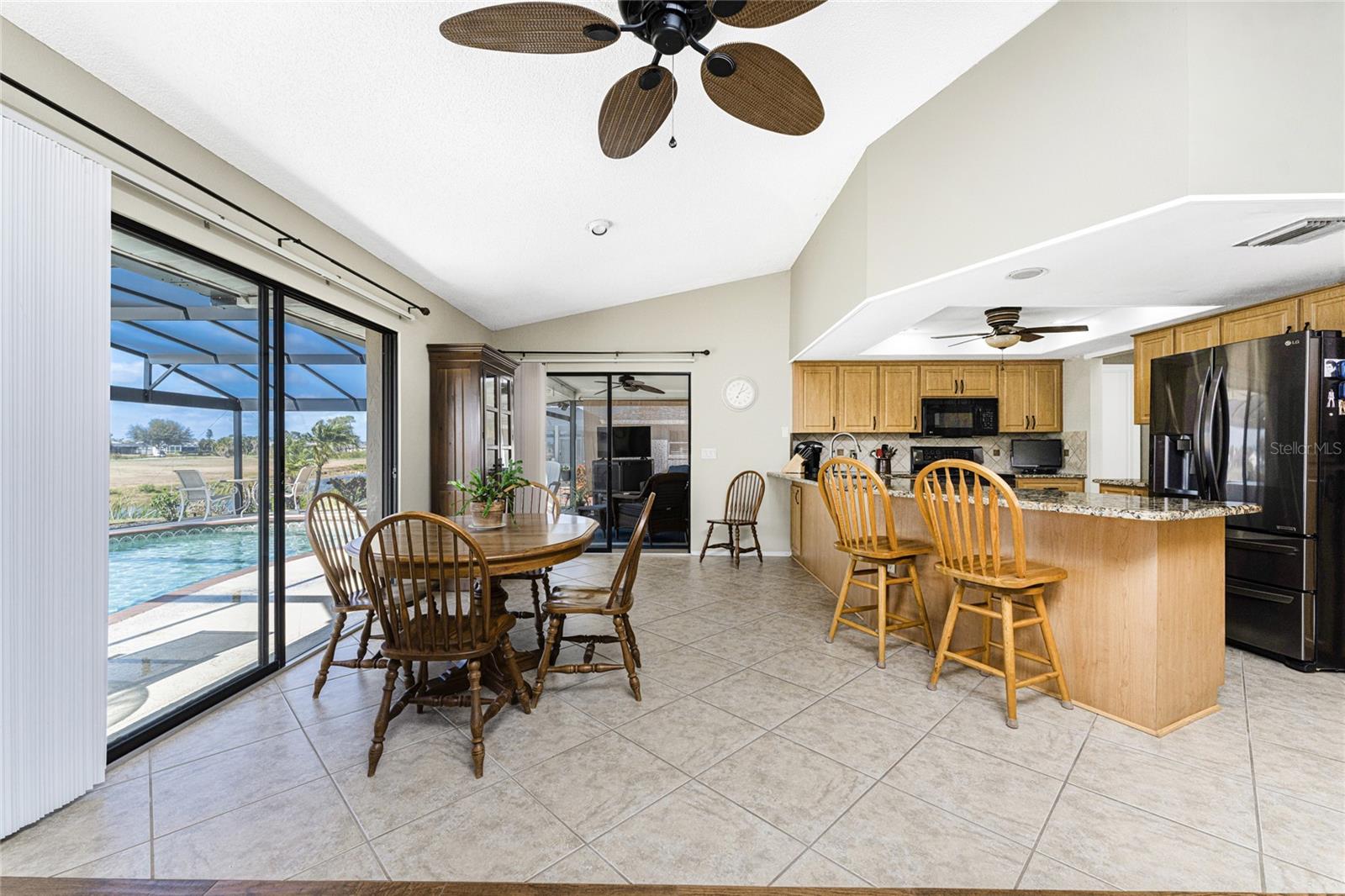 ROTONDA WEST PEBBLE BEACH - Residential