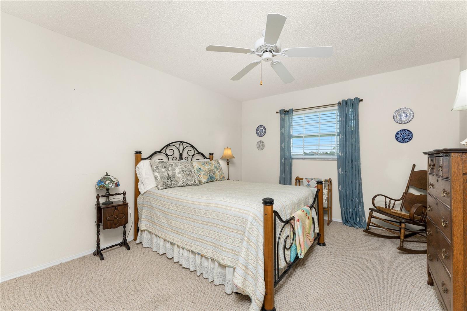 ROTONDA WEST PEBBLE BEACH - Residential