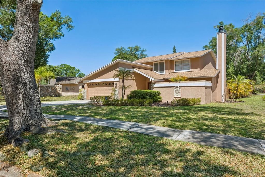 Photo of 3103 Taragrove Drive, Tampa, FL 33618 (MLS # TB8502818)