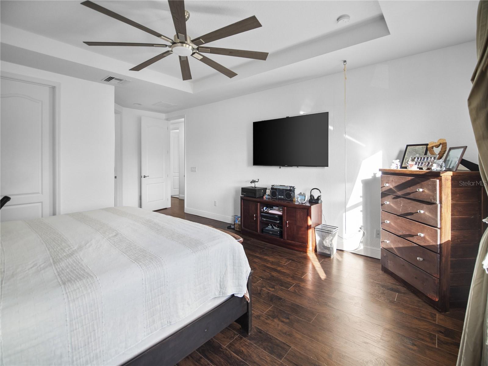 EAGLE CREEK - Residential