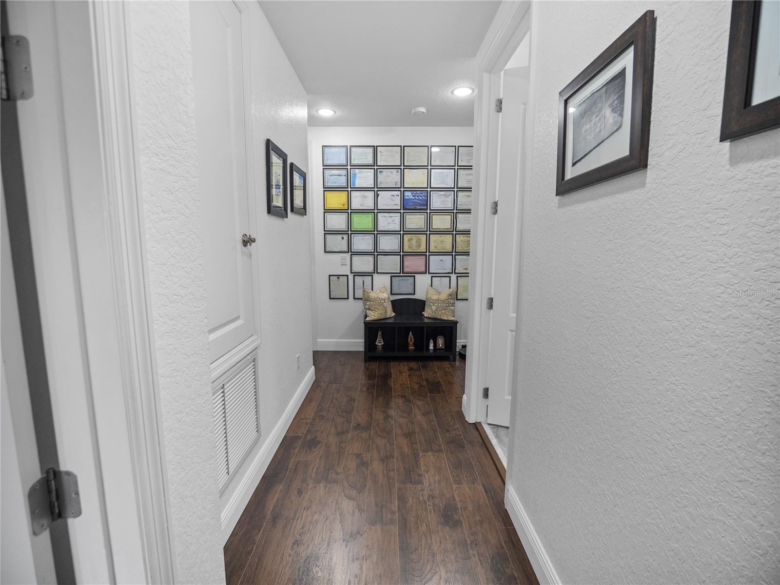 EAGLE CREEK - Residential