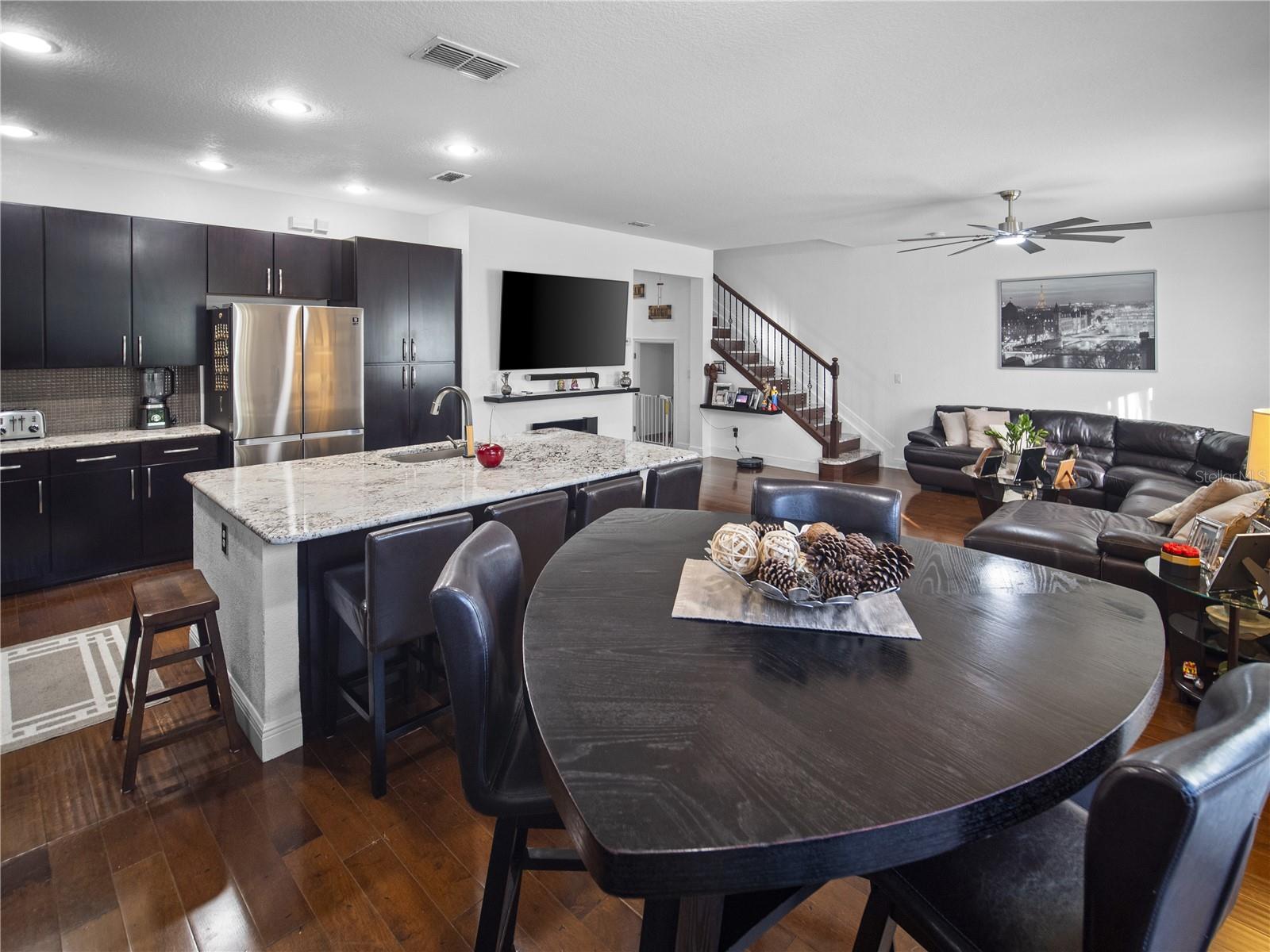 EAGLE CREEK - Residential